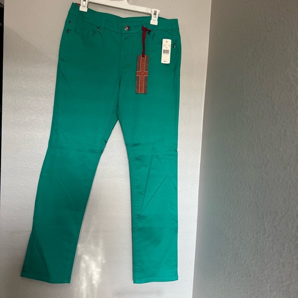 NWT Liverpool Sadie’s Straight Kelly Green Pants Size 12 – Chic preppyWorkwear!” - Picture 2 of 11